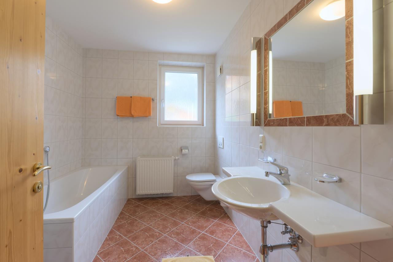 Апартаменты Haus Rosmarie Санкт-Антон-ам-Арльберг Экстерьер фото
